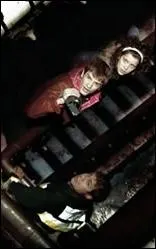 Comment s'appellent les trois adolescents dans Rec 2 ?