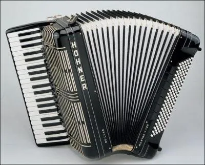 Et tant que vous y tes, enduisez-vous donc de crme solaire, et allez danser  Sous le soleil de Bodega  !