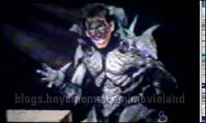 Qui est-ce?/Who's this man?