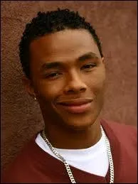 Qui est cette humaine, ami avec Bella ?