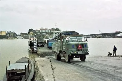 J'y mets ma voiture pour les �les, sur ...