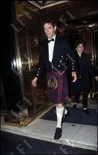 C'est Hugh Laurie (Dr House) en kilt. En France, il est un lieu de tradition du kilt, qui dispose aussi de tartans, lesquels sont enregistrs en Ecosse. C'est ?