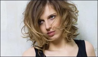 Qui est cette chanteuse ?