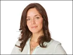 Comment s'appelle-t-elle et qui est-elle ?