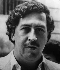 Ce bandit colombien fut l'un des plus grands trafiquants de cocane de tous les temps. Quel est son nom ?