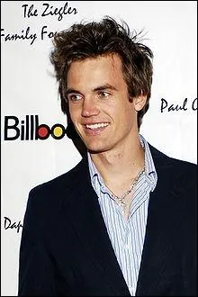 Qui joue le rle de Chris Keller ?