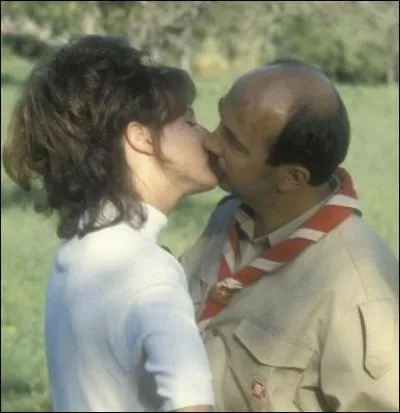 Dans ce film de 1985, Agns Blanchot campe Marie-France la fille de l'agriculteur,  aguicheuse de Biquet, jou par Grard Jugnot ... .