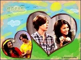 Dans la saison 3, qui Rocky aime-t-elle ?