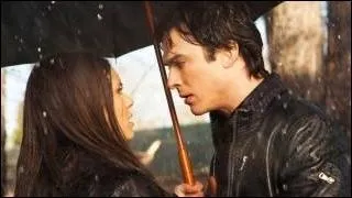 Dans quel pisode se sont-ils embrasss pour la 1re fois ?