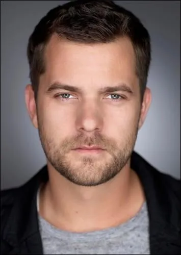 Quel acteur expatri de  Dawson  fait dsormais les beaux jours de la srie  Fringe  ?