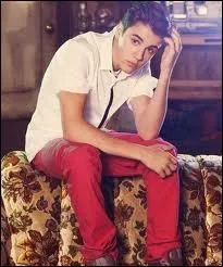 A-t-il des frres et surs ?