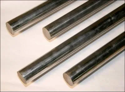 Quel est le mtal employ pour la fabrication de certaines pices d'avion qui doivent rsister  de hautes tempratures ?