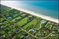 O se trouve la maison de vacances de Castle ?