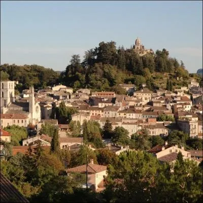 Votre frre Benot vous invite  passer des vacances  Forcalquier, o irez-vous ?