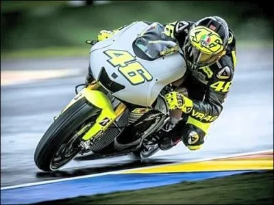 Jusqu'en 2002, la catgorie reine des Grand Prix moto tait le championnat du monde des 500 cc. Quel pilote n'a jamais t couronn dans ce championnat ?
