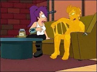 Combien Leela prend-elle de cuilleres de gele royale inter-galactique dans l'pisode  The Sting  ?