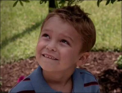 Qui est la mre biologique de cet enfant ?