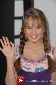 Et, en quelle anne joue-t-elle dans '16 vux' ?