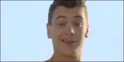 Qui Christian drague-t-il ?