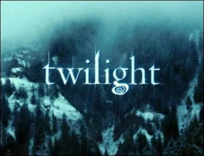 Combien y a-t-il de tomes dans Twilight ? (2 parties comptent comme 2 tomes)