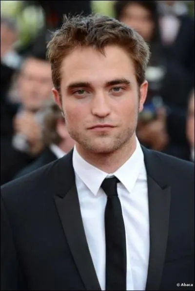 Qui joue le rle d'Edward Cullen ?