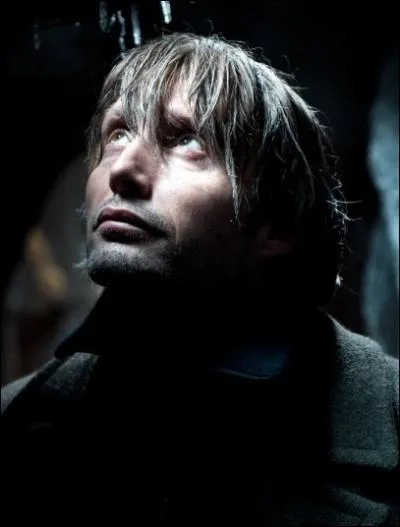 Dans quel film allemand Mads Mikkelsen est-il un artiste ayant perdu le got de vivre aprs la mort de sa fille ?