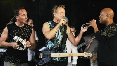 Quel groupe chantait  Les dmons de minuit  ?