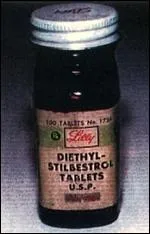 Le sigle DES peut dsigner le :