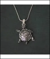 Quel animal est reprsent sur ce bijou ?