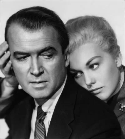 Quelle blonde de lgende accompagne James Stewart dans le film d'Alfred Hitchcock  Sueurs froides  ?