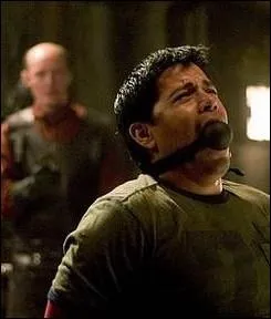 Qui est le ralisateur de  Hostel , sorti en 2005 ?