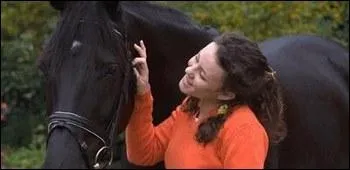 Quel cheval Lisa russit-elle   dompter  ?