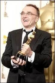 Quel est le film de Danny Boyle qui a remport les Oscars de meilleur film et de meilleur ralisateur en 2009 ?