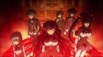 Pendant le  Rating Game , qui est battu en premier dans l'quipe de Rias ?