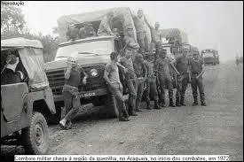 Il y eut le dbut de la gurilla de l'Araguaia au Brsil.