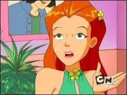 Comment s'appelle cette jolie jeune fille ?