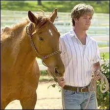 Comment s'appelle son frre ?