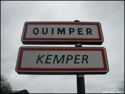 Cette ville se trouve dans un dpartement qui ne comprend pas de ... .