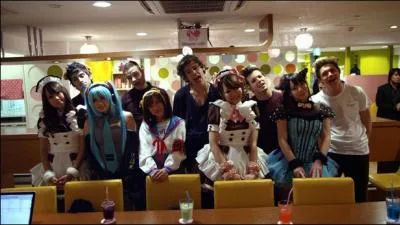 Qui chante en premier ?