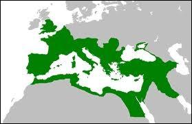 Quelle est la date de l'apoge de l'Empire romain (la paix romaine) ?