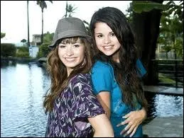 Qui de Selena ou Demi est ne 22 juillet 1992 ?