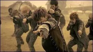 Par quelle ville a commenc leur tourne  Live on Earth Pacific  ?