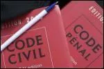 Quel code de droit promulgu en mars 1804 communment appel  code Napolon  reste, aujourd'hui encore, un fondement du droit franais ?