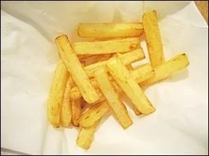 Le nom donn  la frite parisienne, c'est :