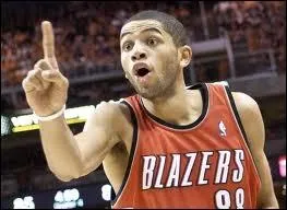 Qui est ce joueur des Blazers ?