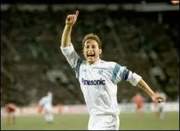 Qui est le meilleur buteur de toute l'histoire de l'quipe ?