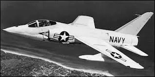 Vrai ou Faux ? Le F-11 Tiger est le seul avion de chasse  s'tre abattu lui-mme lors d'un tir au canon.