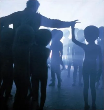 Comment les hros de  Rencontres du troisime type  communiquent-ils avec les extra-terrestres ?