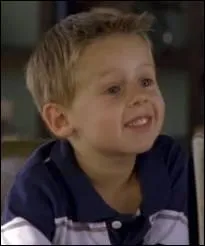 Qui est le meilleur ami de cet enfant pendant la saison 6 ?