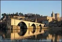 O se situe ce pont ?